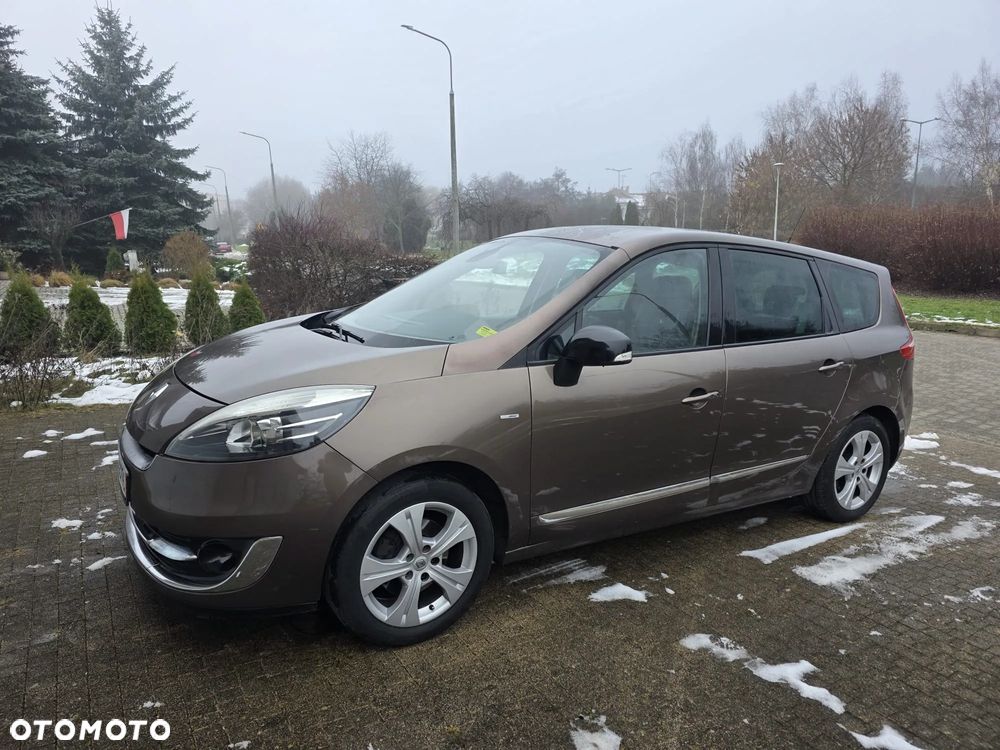 Renault Grand Scenic 1.9 dCi XXL FAP Exception