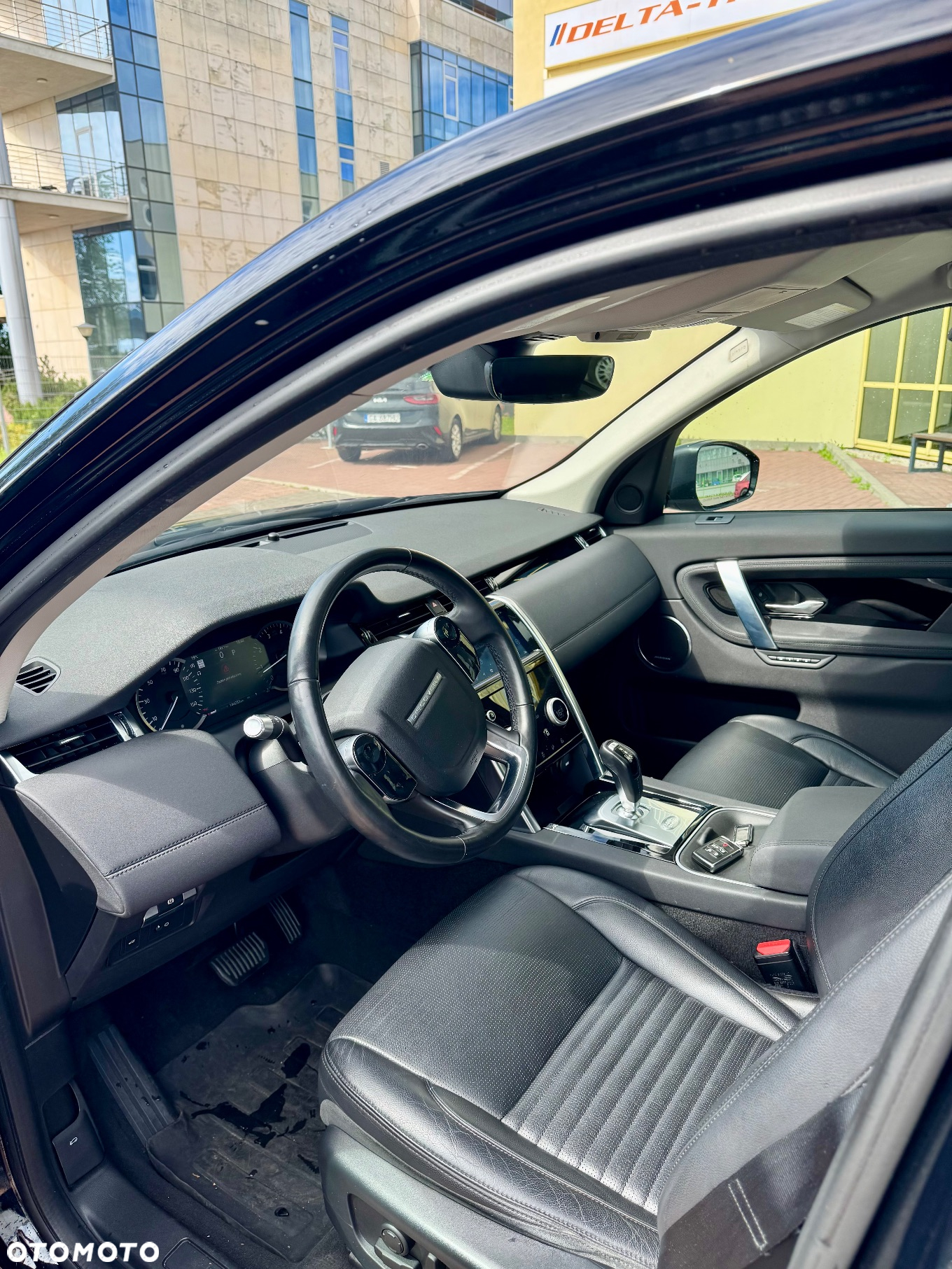Land Rover Discovery Sport P250 - 12