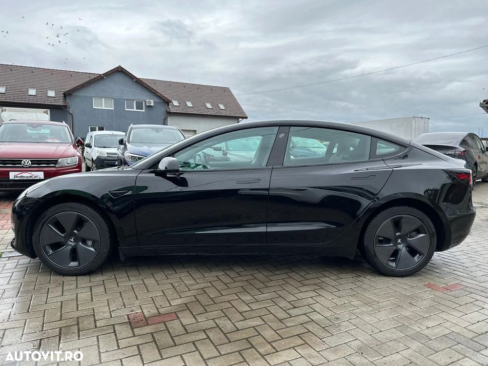 Tesla Model 3 Langstreckenbatterie Allradantrieb Dual Motor - 11