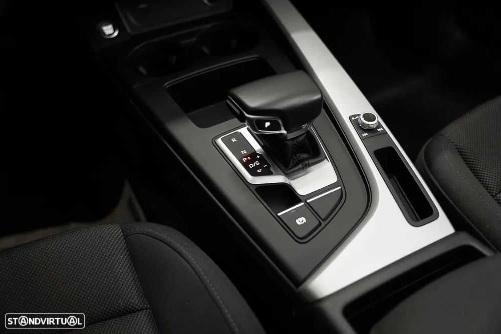 Audi A4 Avant 30 TDI Advanced S tronic - 15