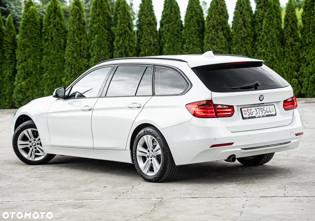 BMW Seria 3 320d Touring xDrive Sport Line - 9