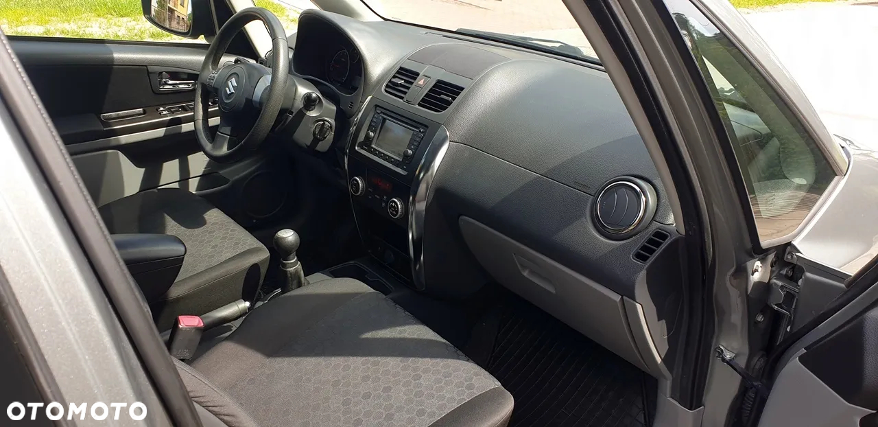 Suzuki SX4 1.6 VVT 4x2 Style - 9