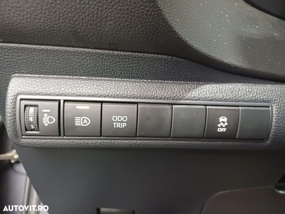 Toyota Corolla 1.8 Hybrid Touring Sports - 10