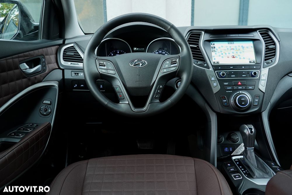 Hyundai Santa Fe 2.2 CRDi 4WD Automatik SEVEN Premium - 9