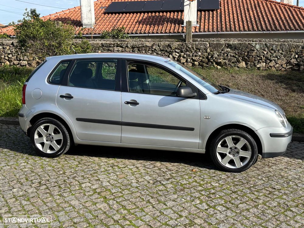 VW Polo 1.4 TDi Confortline - 5