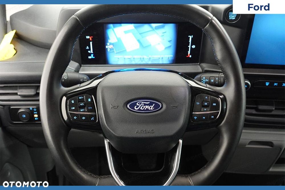 Ford Transit Custom 320 L2H1 Trend A8 2.0 170KM - 11