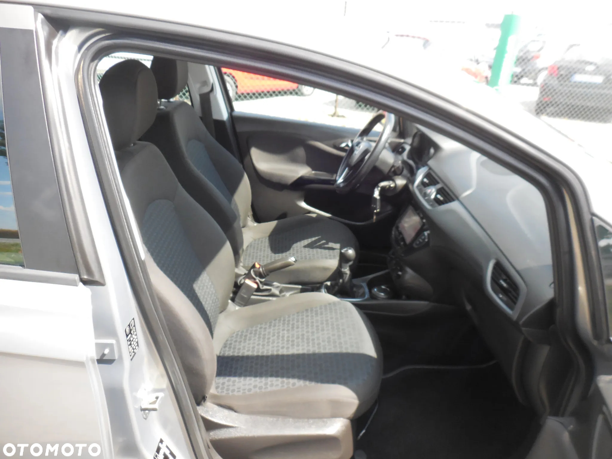 Opel Corsa - 10