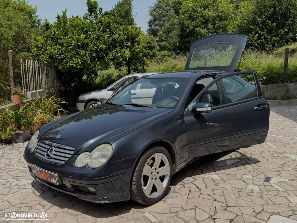 Mercedes-Benz C 220 - 12