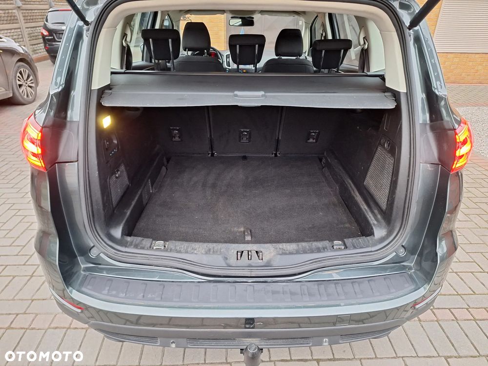 Ford S-Max 2.0 TDCi Titanium - 24