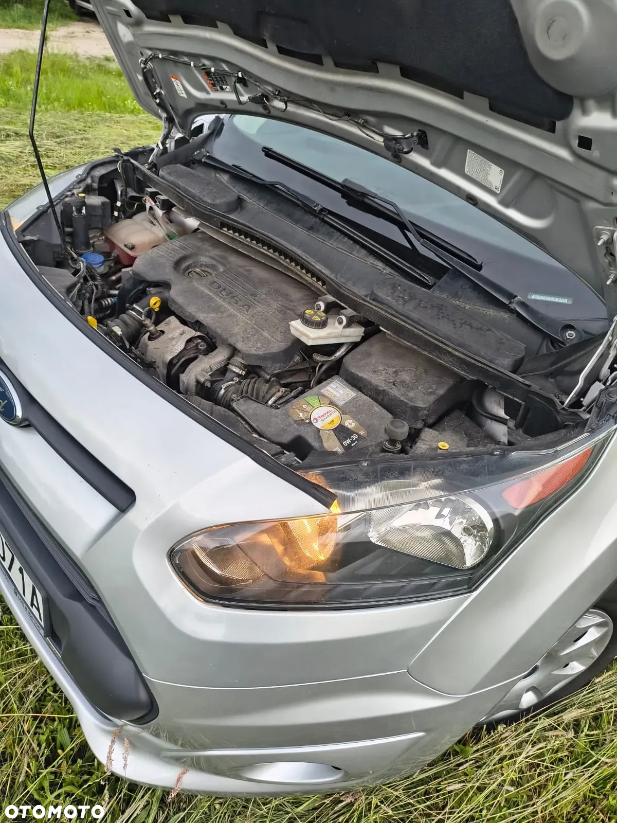Ford Transit Connect - 23