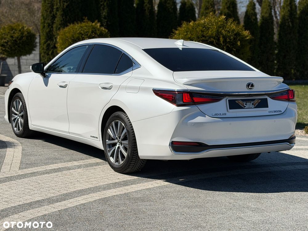 Lexus ES 300h Business Line - 7