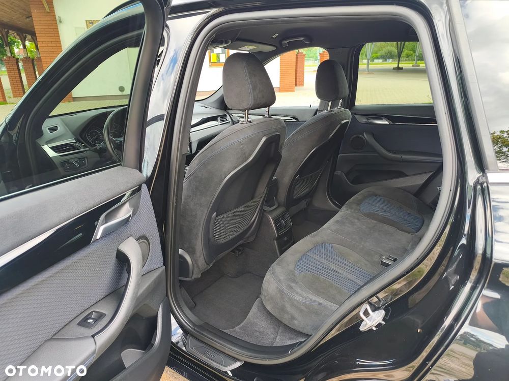BMW X1 sDrive18d M Sport - 11