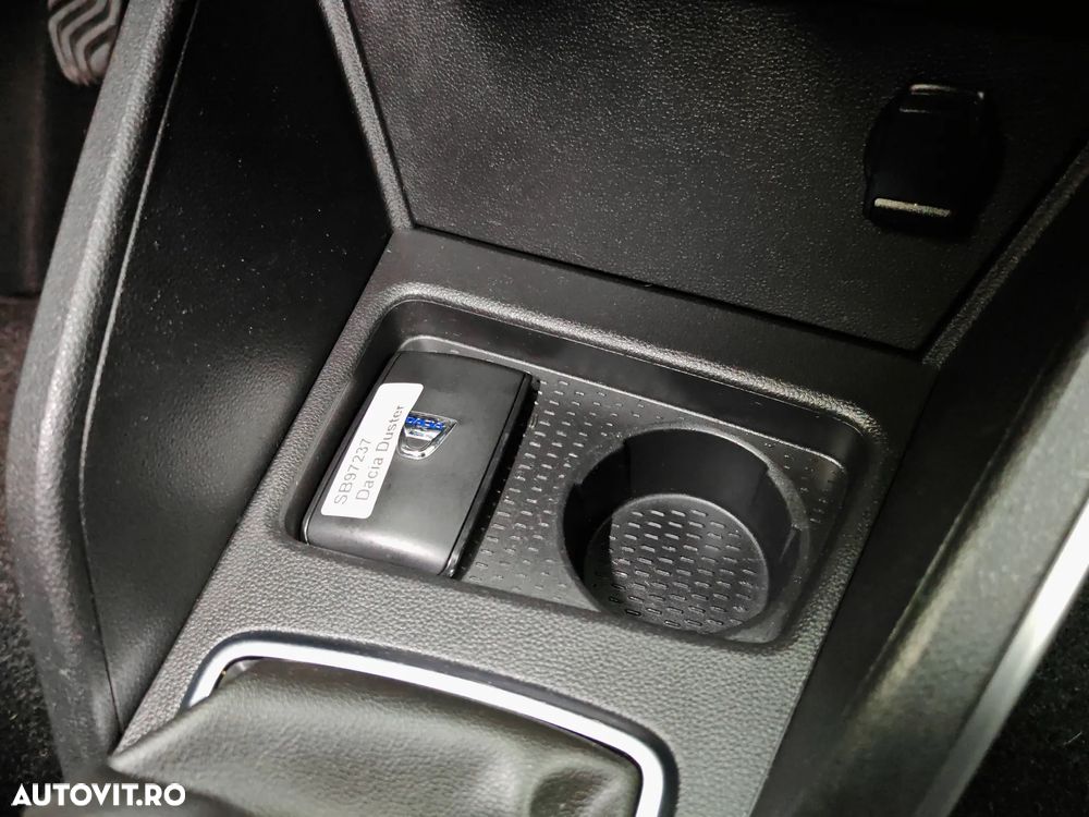 Dacia Duster TCe 150 GPF Prestige jante 17" - 25