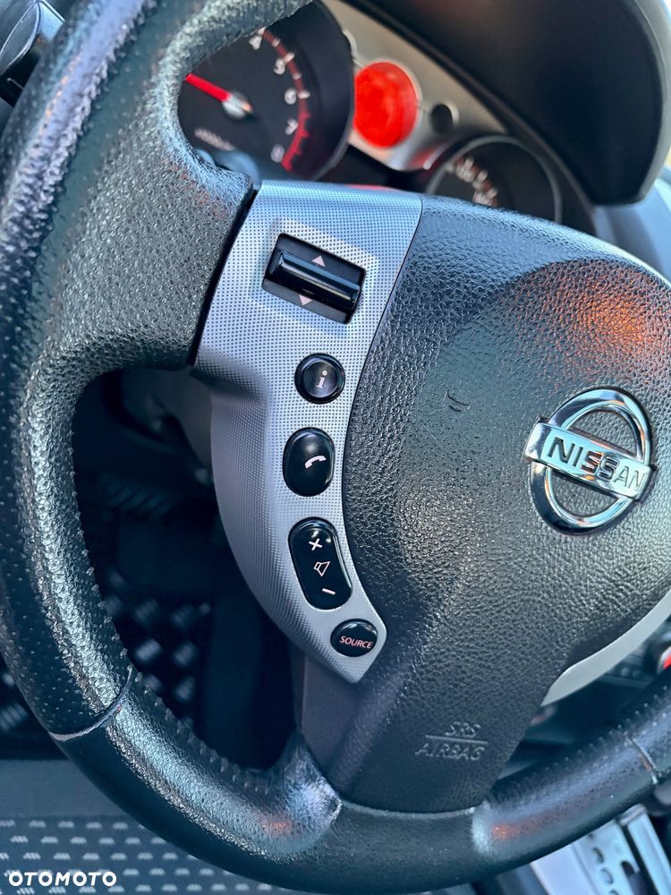 Nissan Qashqai 2.0 4x4 Tekna Premium CVT - 20