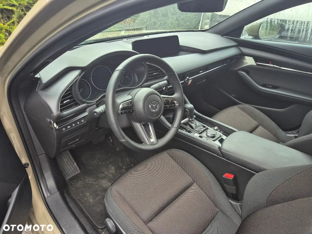 Mazda 3 e-SKYACTIV-G 140 M HYBRID EXCLUSIVE-LINE - 9