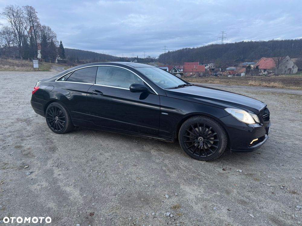 Mercedes-Benz Klasa E - 11