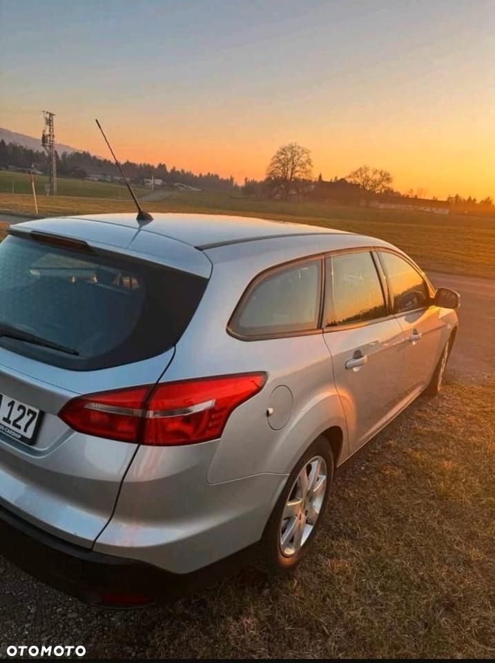 Ford Focus 1.6 TDCi Edition - 4