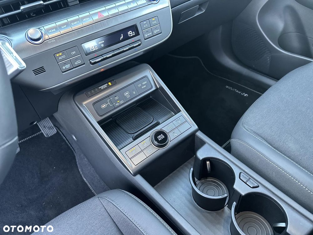 Hyundai Kona 1.6 GDI Hybrid Executive DCT - 12