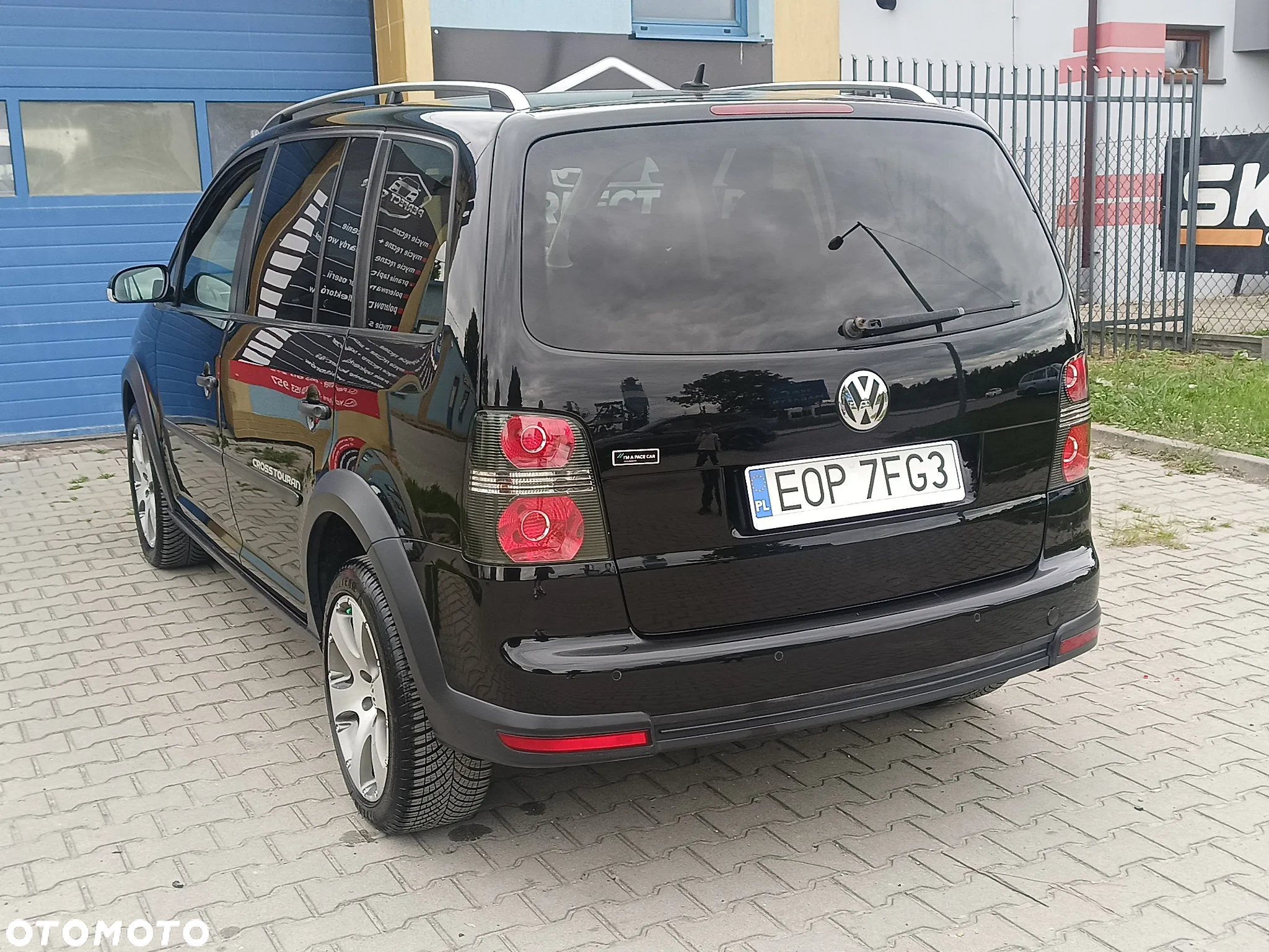 Volkswagen Touran 2.0 TDI DPF Cross - 17