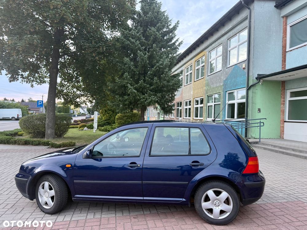 Volkswagen Golf - 7