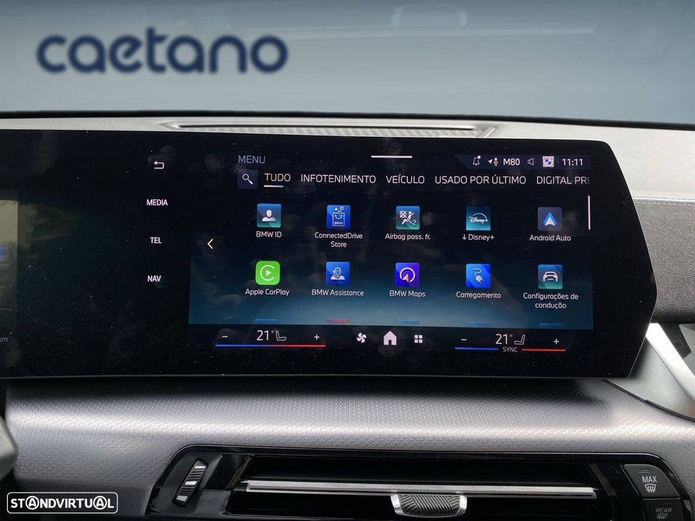 BMW iX1 eDrive20 Pack Desportivo M - 7