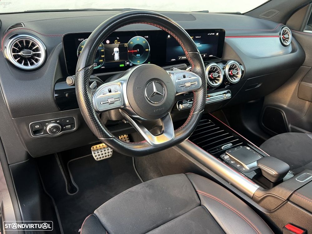 Mercedes-Benz EQA 250 AMG Line - 2