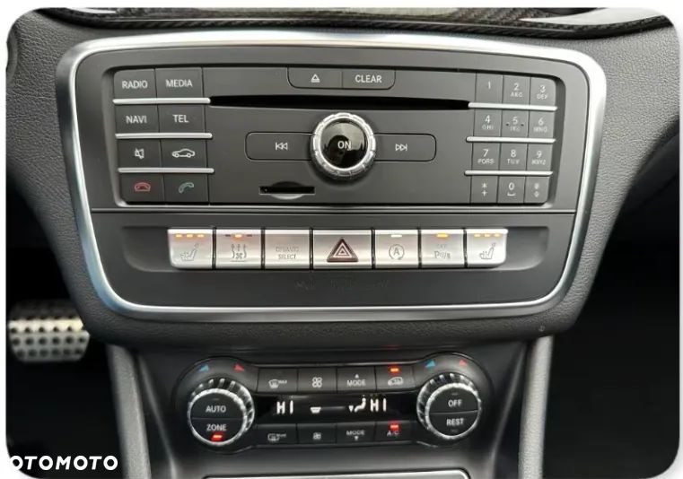 Mercedes-Benz CLA 250 4Matic 7G-DCT AMG Line - 11