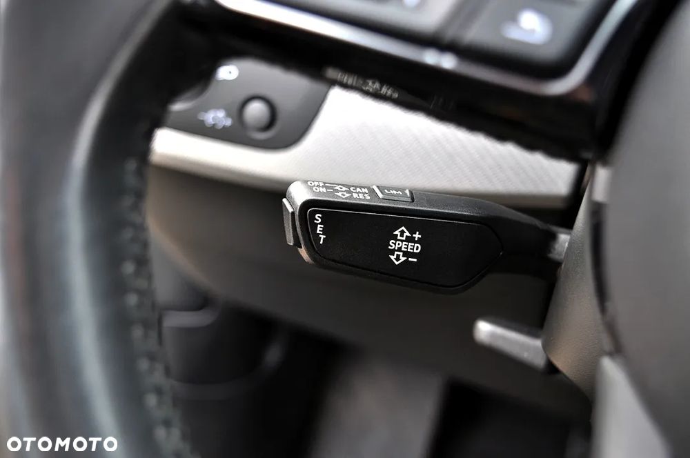 Audi A4 Avant 2.0 TDI S tronic - 38