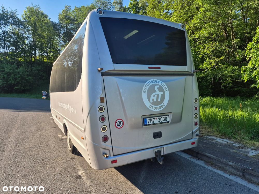 Iveco Rošero First - 2