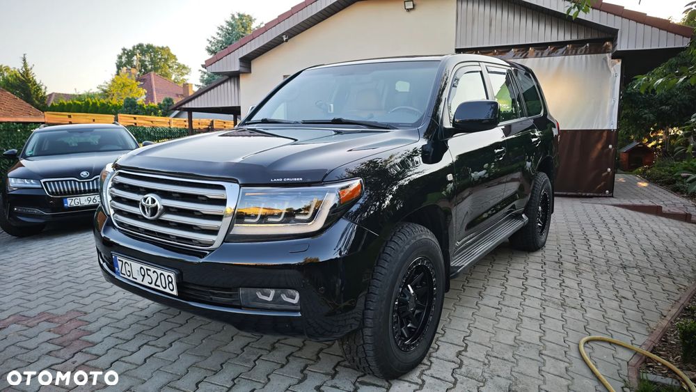 Toyota Land Cruiser LC 4.5 D-4D Prestige Platinium 7os - 6