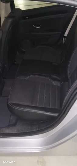Renault Laguna - 4