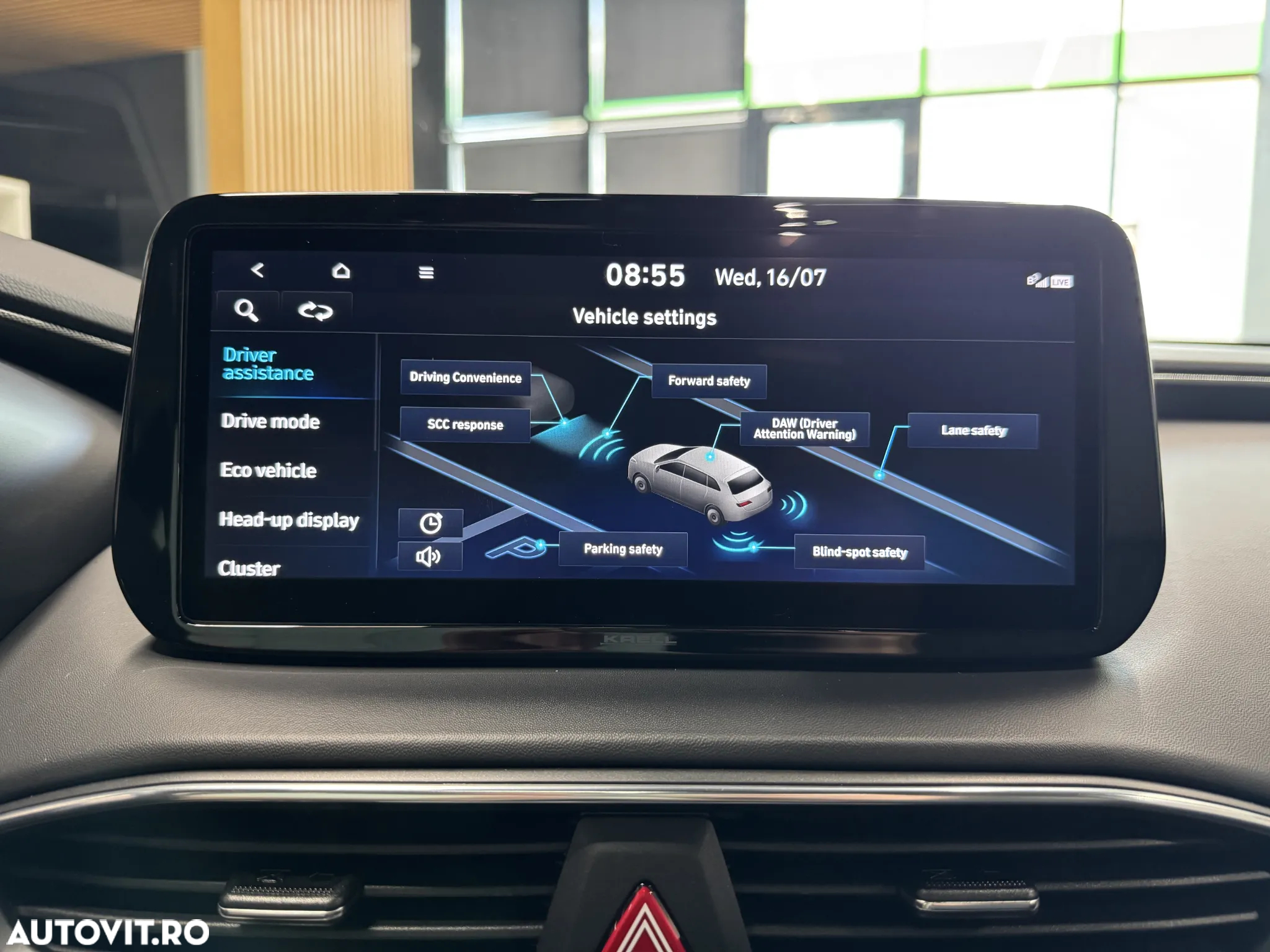 Hyundai Santa Fe Plug-in Hybrid 1.6 l 265 CP 4WD 6AT Luxury - 16