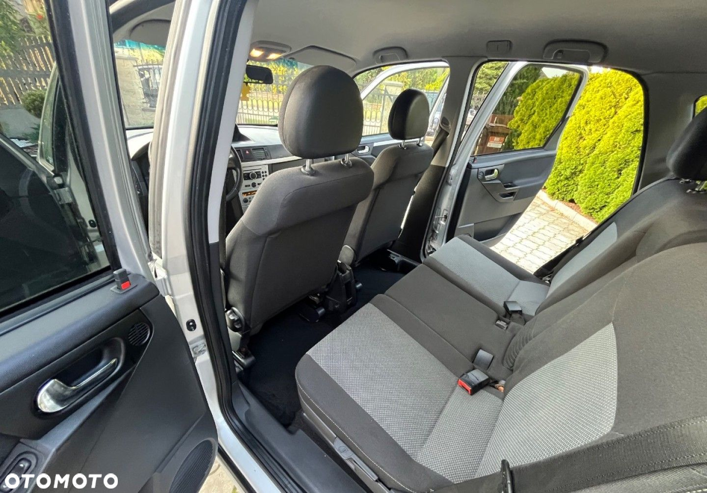 Opel Meriva - 31