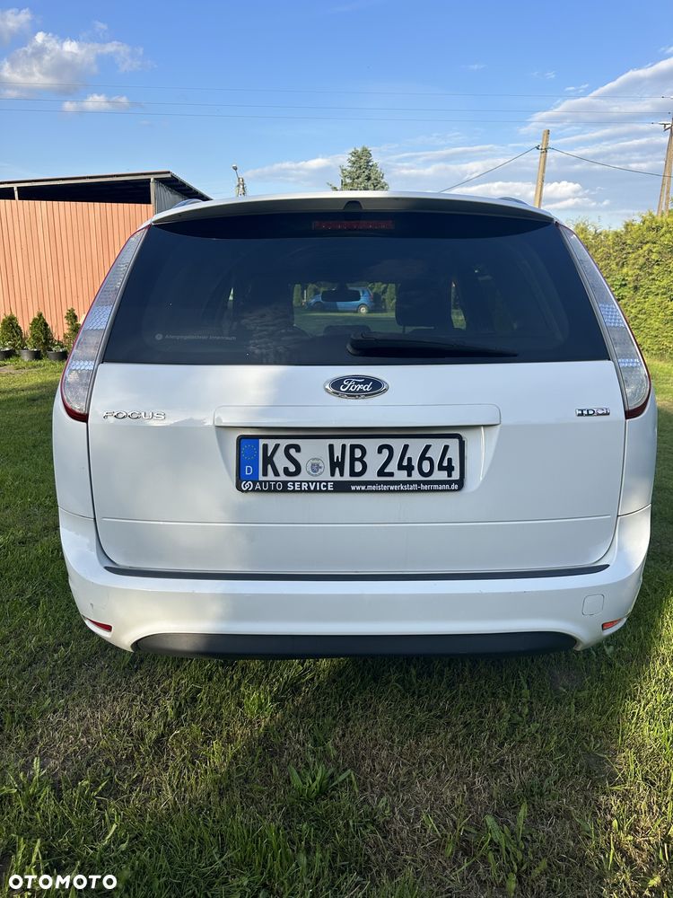 Ford Focus - 4