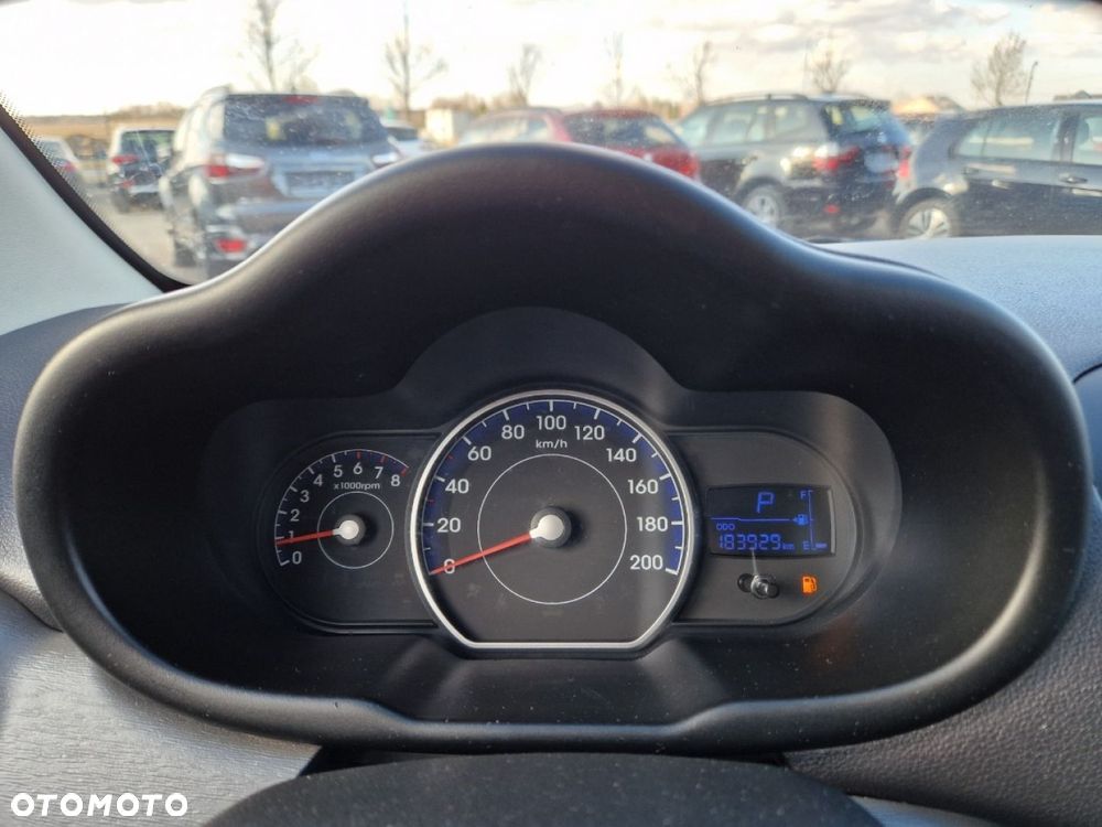 Hyundai i10 1.1 Automatik Style - 10