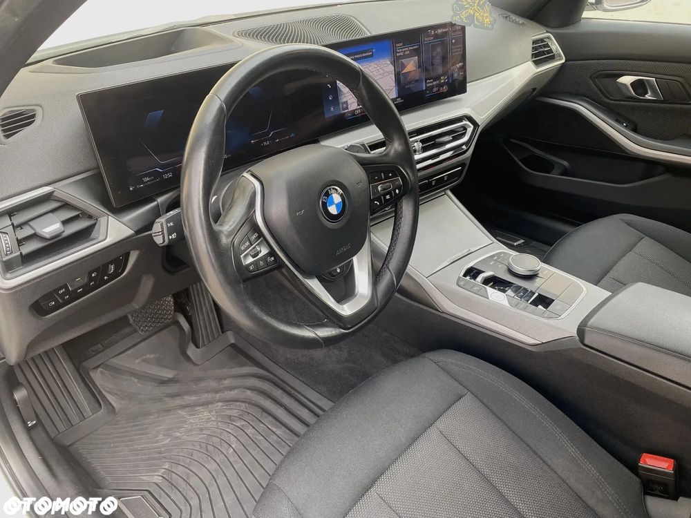 BMW Seria 3 318d Sport Line - 10