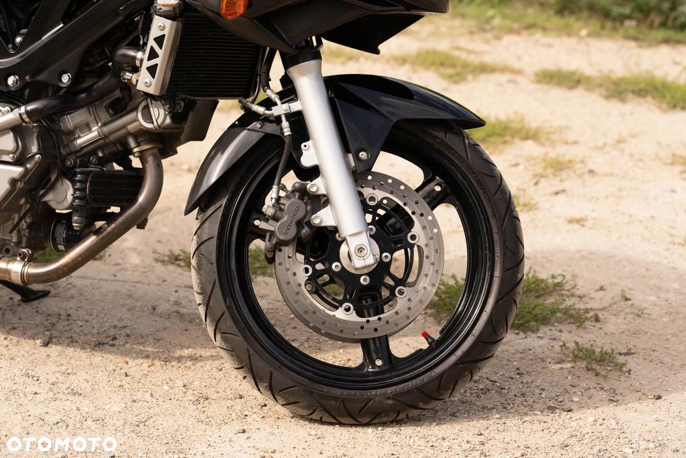 Suzuki SV - 7