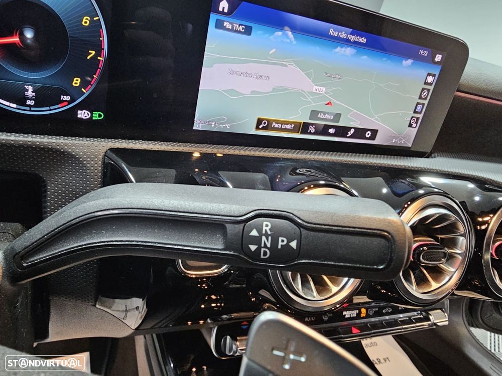 Mercedes-Benz A 180 7G-DCT AMG Line - 18