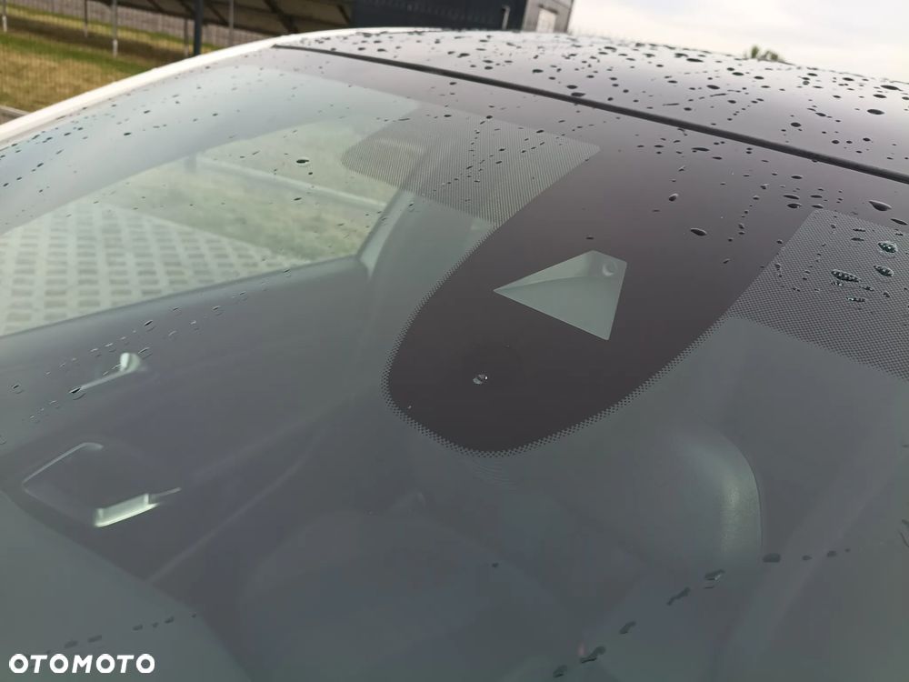 Peugeot 308 1.5 BlueHDi Active S&S EAT8 - 13