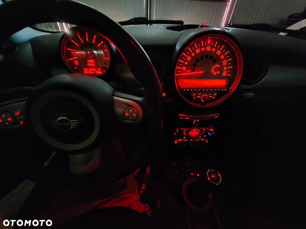 MINI Cooper - 6