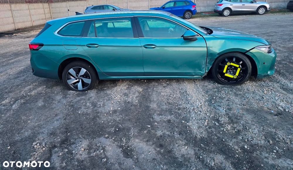 Volkswagen Passat 2.0 TDI EVO Essence DSG - 11