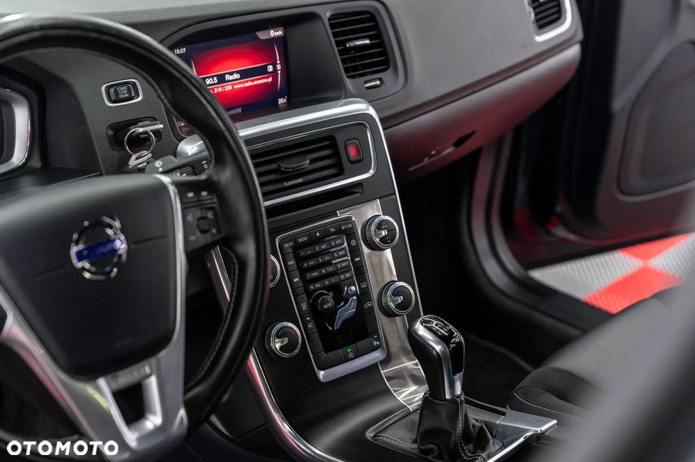 Volvo S60 D2 RDesign - 33