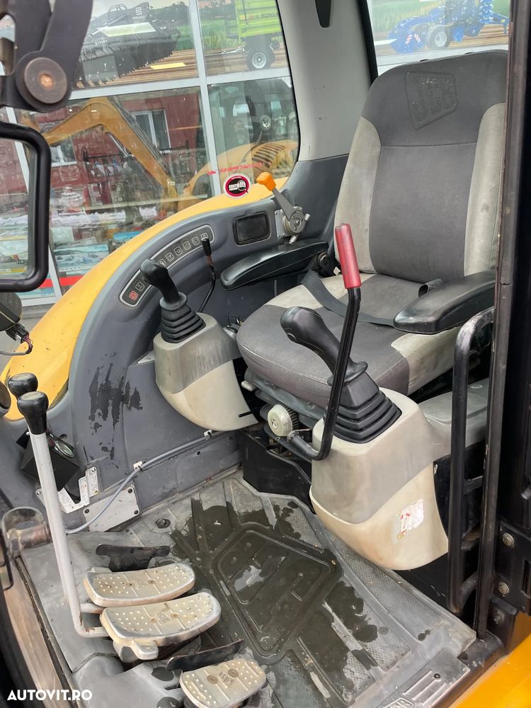 JCB 8080 - 14