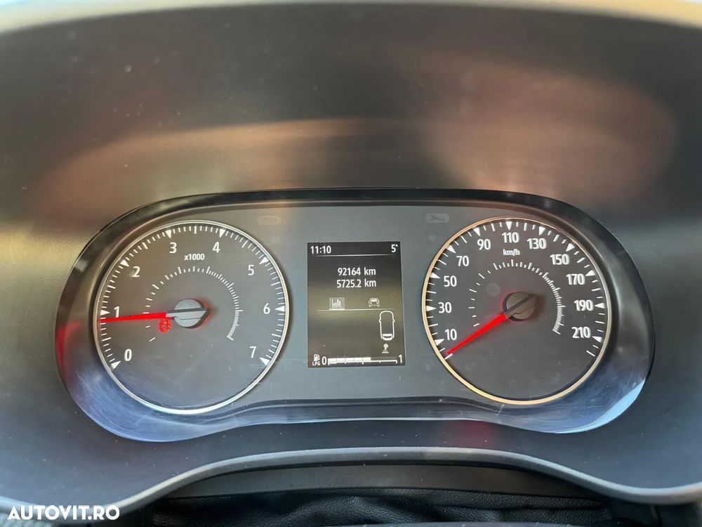 Dacia Logan TCe 90 Essential - 11