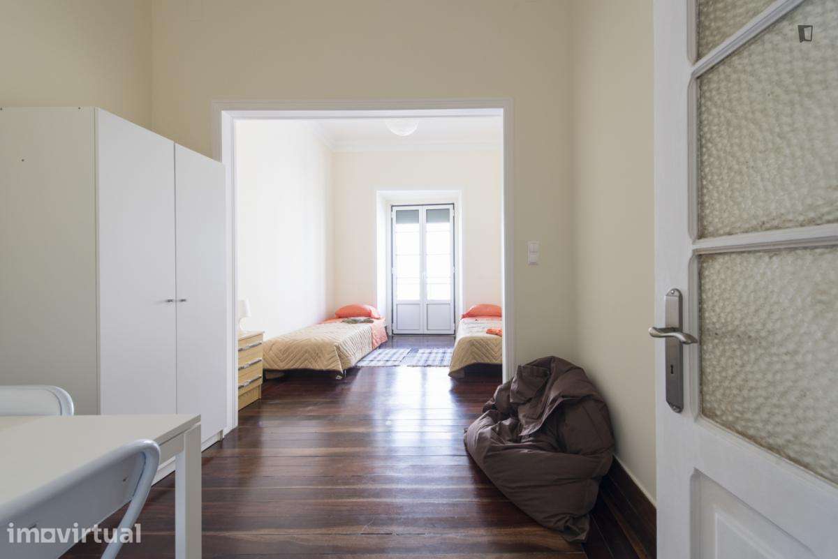 Quarto - localizado em Alcântara Lisbon - Grande imagem: 3/21