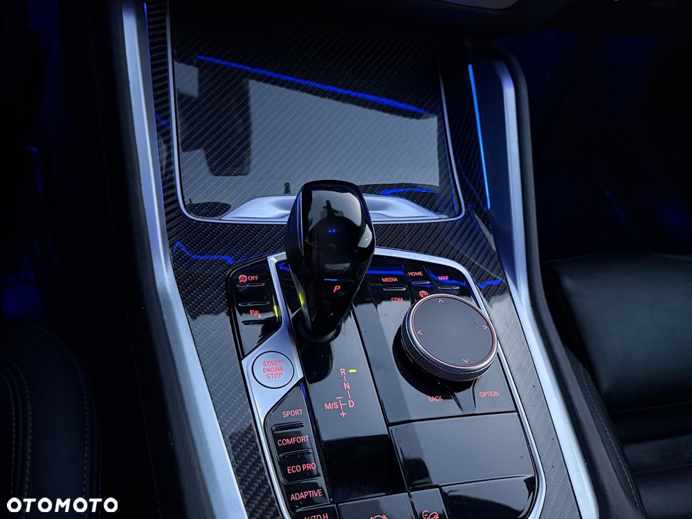 BMW X6 xDrive40d mHEV - 26