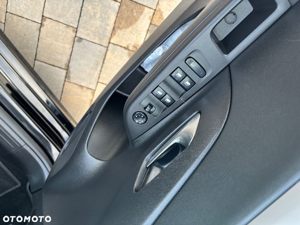 Opel Corsa 1.2 Direct Injection Turbo Start/Stop Edition - 21