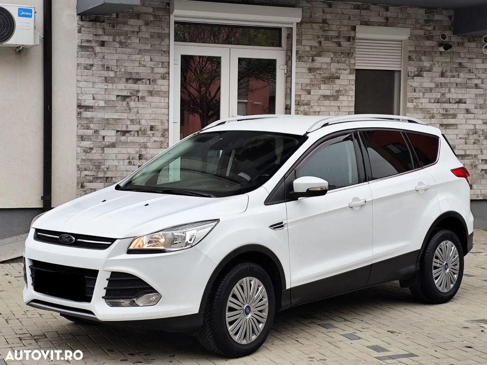 Ford Kuga - 2