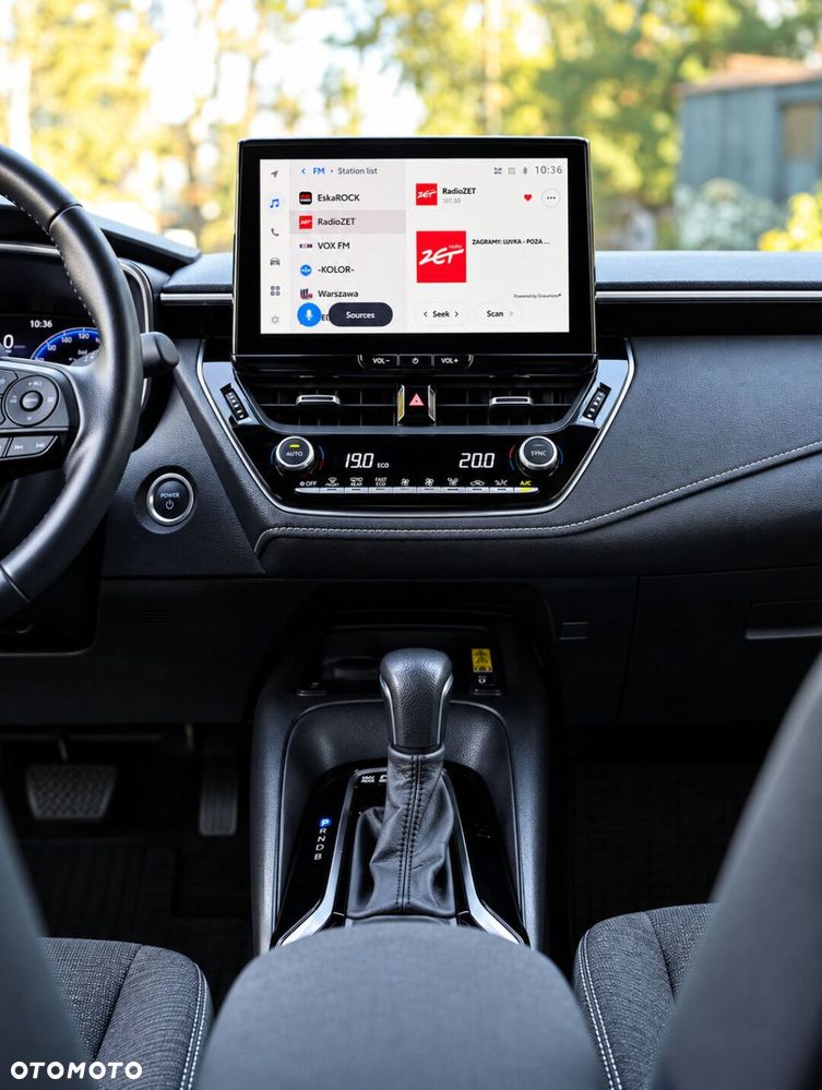 Toyota Corolla 1.8 Hybrid Style - 28