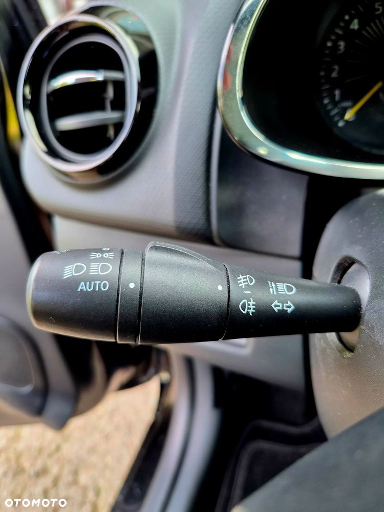 Renault Clio 1.2 16V 75 Dynamique - 33
